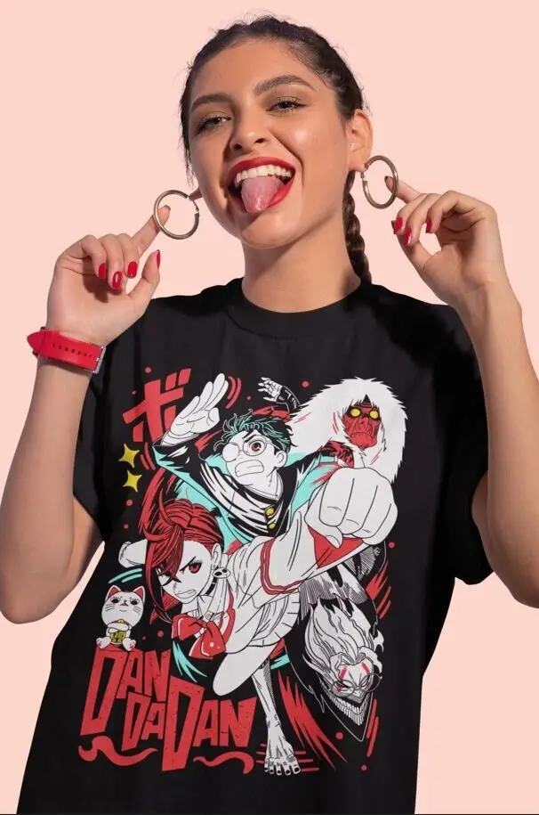 T-shirt Dandadan Okarun Momo